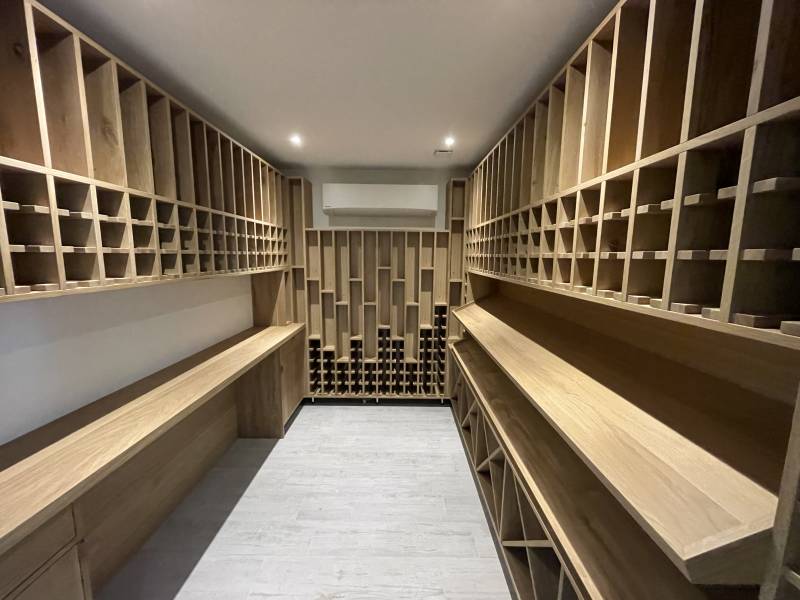 Cave à vin en chêne Nodis sur mesure